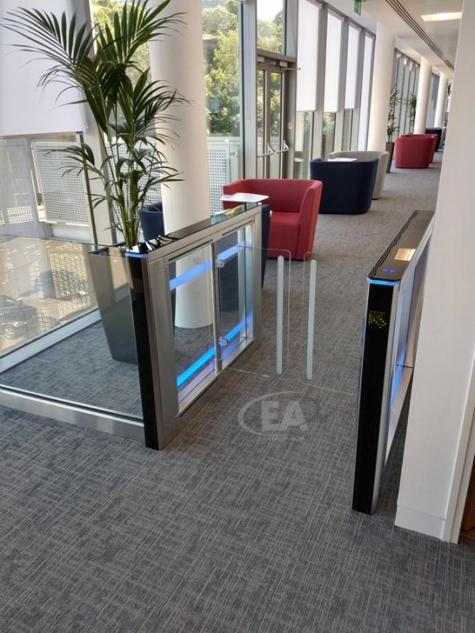 EA Swing Lane-S Speedgate installed within an office corridor